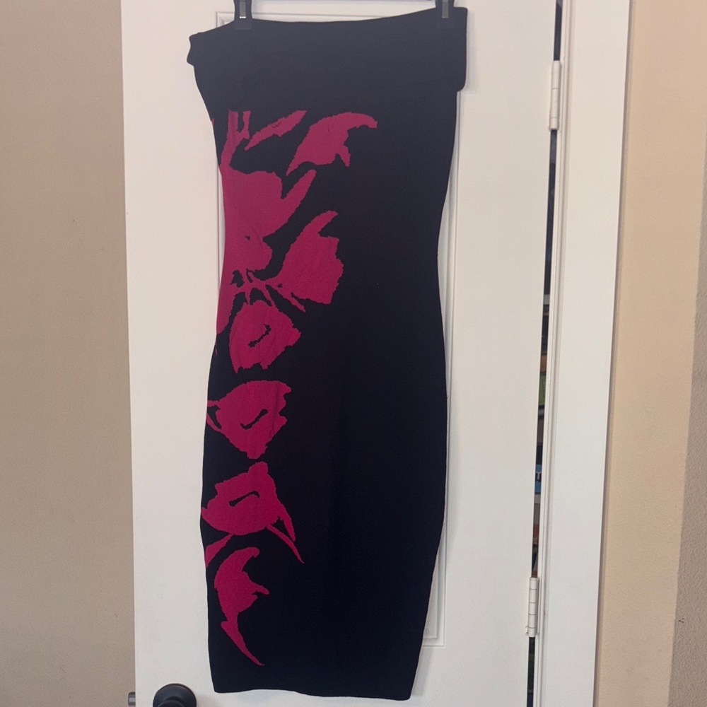 Sachin & Babi Strapless Dress with Pink Floral Design S jersey knit - Picture 4 of 7